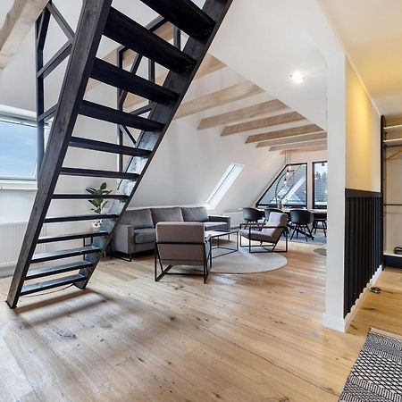 Penthouse Kokorey Halstenbek Buitenkant foto